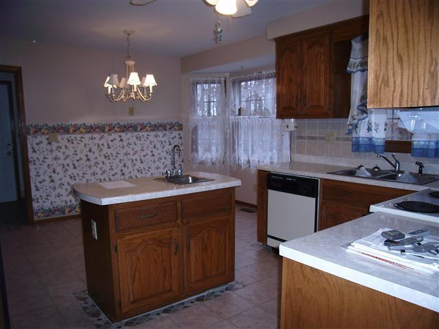 220 Leon Cole Road Dover, TN 37058 - Photo 8 of 20 Center island with second sink, side pantry.