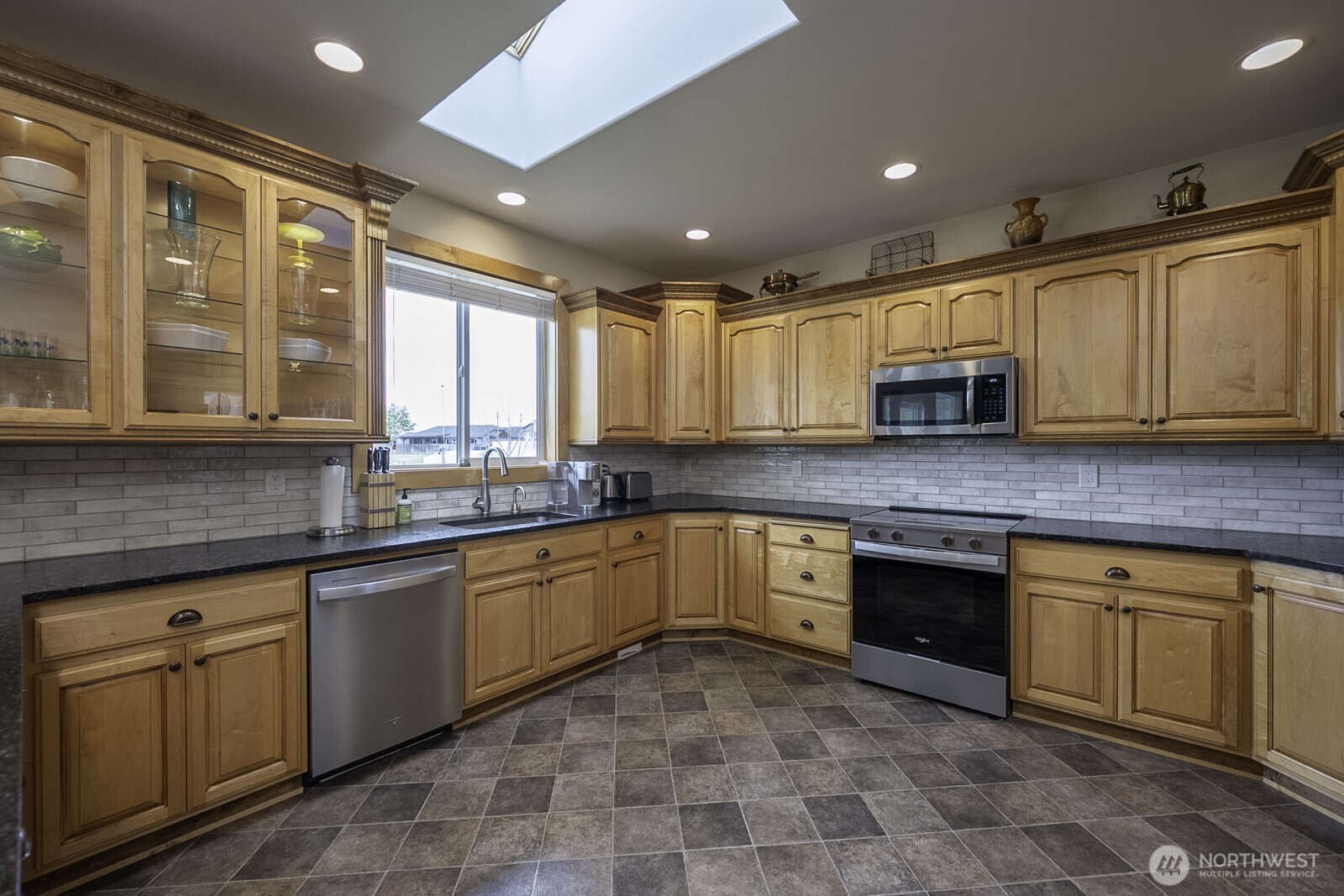 907 Sand Dune Road Moses Lake, WA 98837 - Photo 18 of 40