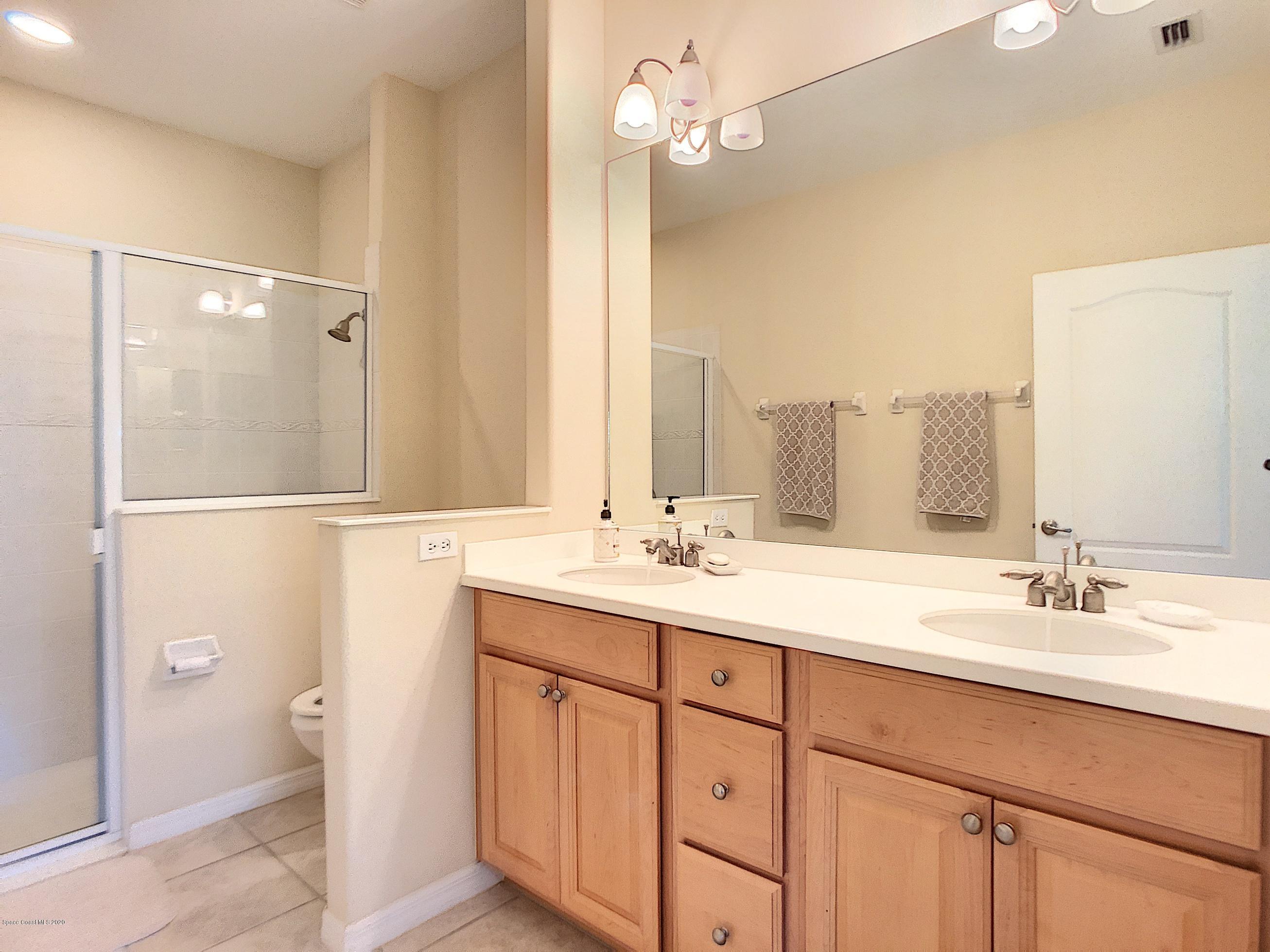 3110 Le Conte Street Melbourne, FL 32940 - Photo 14 of 25 Master Bathroom