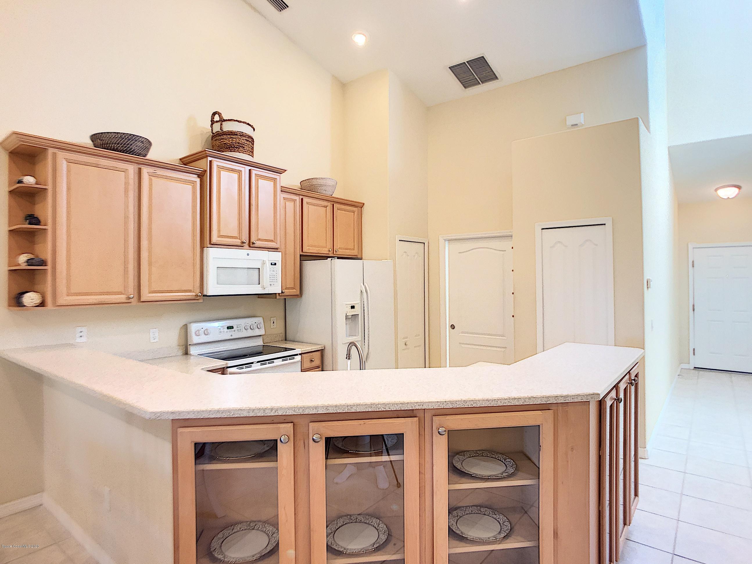 3110 Le Conte Street Melbourne, FL 32940 - Photo 8 of 25 Kitchen