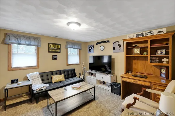$479,900 | 2880 North Keyway, Scottsburg, IN 47170