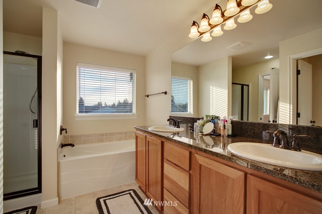 4601 Northeast 3rd Court, Unit B1 Renton, WA 98059 - Photo 11 of 15