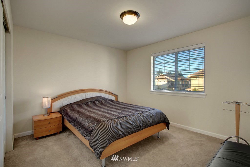 4601 Northeast 3rd Court, Unit B1 Renton, WA 98059 - Photo 12 of 15