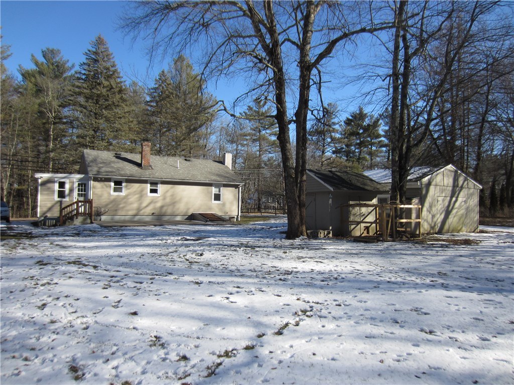 110 Money Hill Road Glocester, RI 02814 - Photo 4 of 23 Gallery Image 4