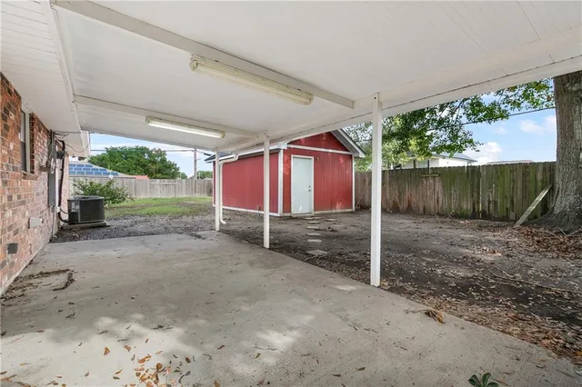 $285,000 | 3025 Corinne Drive, Chalmette, LA 70043