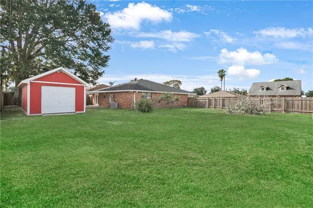 $285,000 | 3025 Corinne Drive, Chalmette, LA 70043