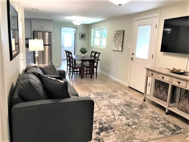 $2,800 | 244 Hilltop Drive, Santa Rosa Beach, FL 32459