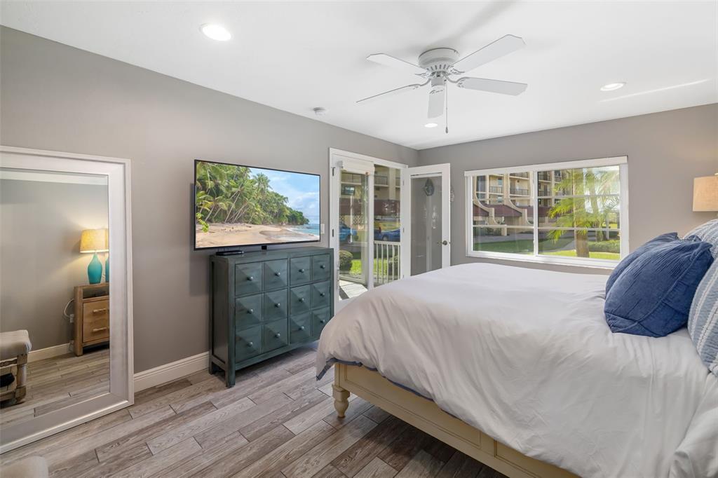 8630 Midnight Pass Road, Unit 108A Sarasota, FL 34242 - Photo 35 of 85