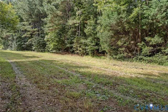 $34,900 | Tbd Timberneck Drive, Surry, VA 23883