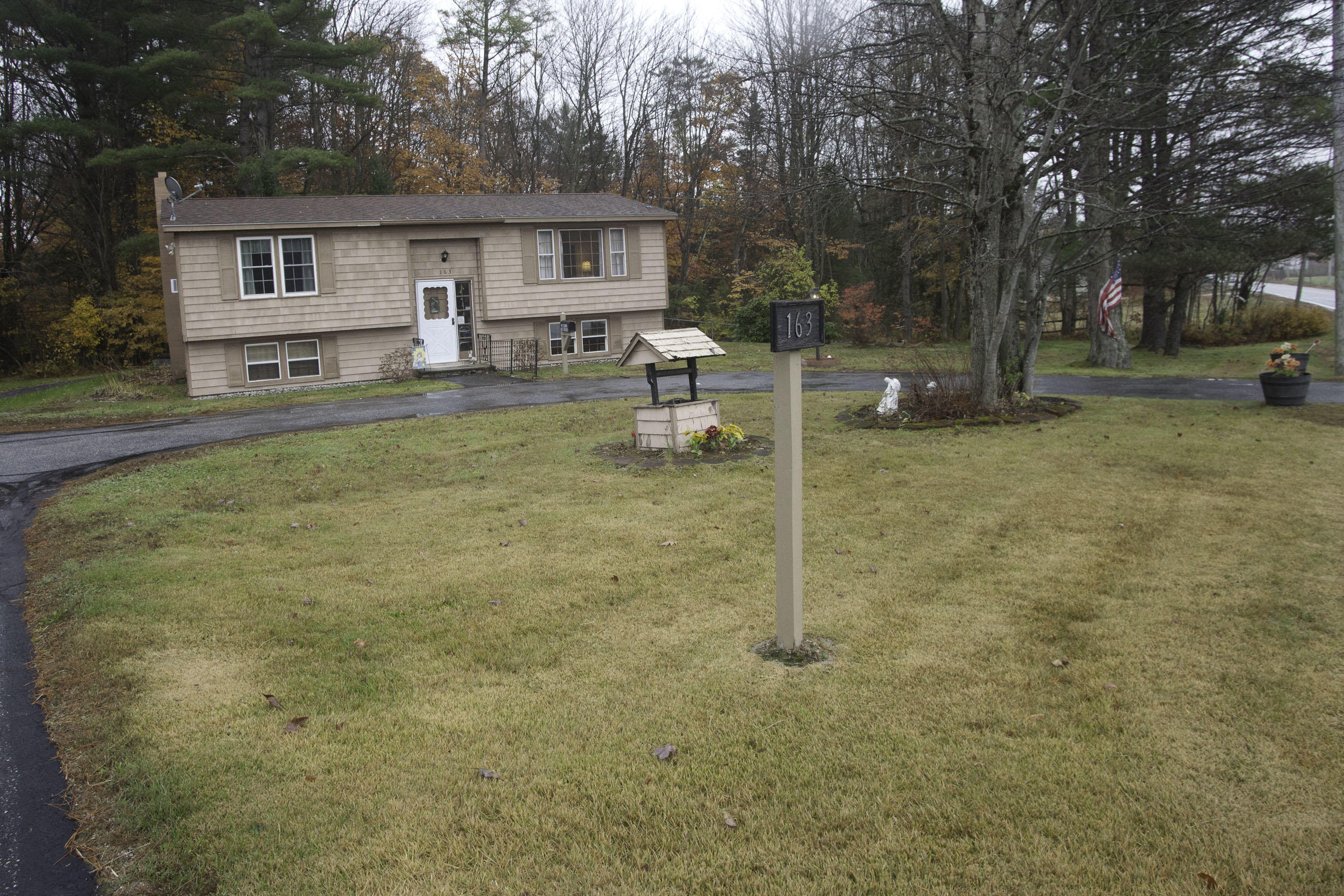 163 North Parish Road Turner, ME 04282 - Photo 2 of 26 IMG_7078-1