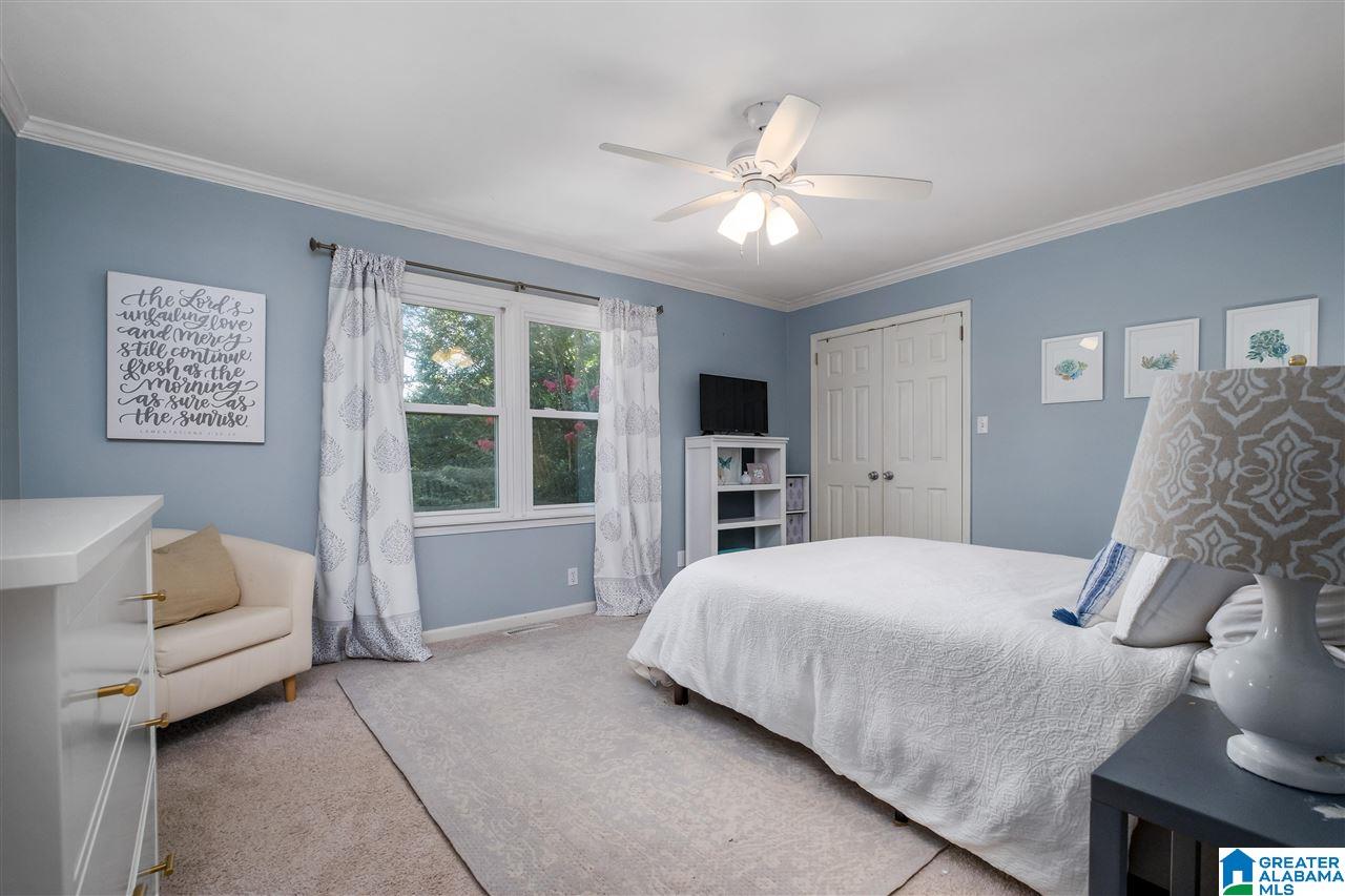 2305 Rocky Ridge Road Birmingham, AL 35216 - Photo 13 of 31