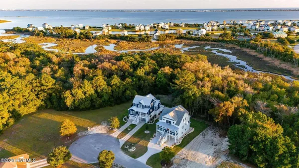 $1,049,900 | 116 Hardwick Lane, Newport, NC 28570