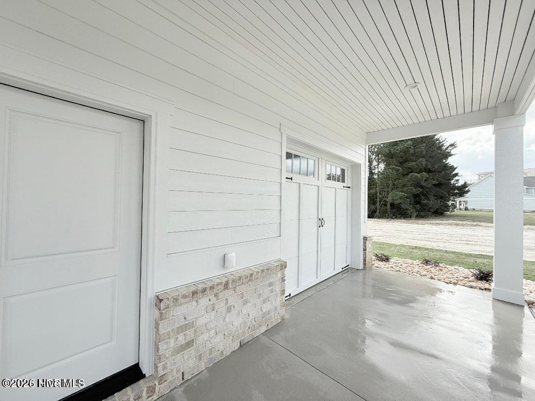 116 Hardwick Lane Newport, NC 28570 - Photo 61 of 74 GARAGES