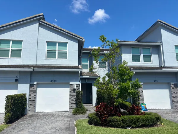 $3,499 | 4329 Veleiros Avenue, Deerfield Beach, FL 33064