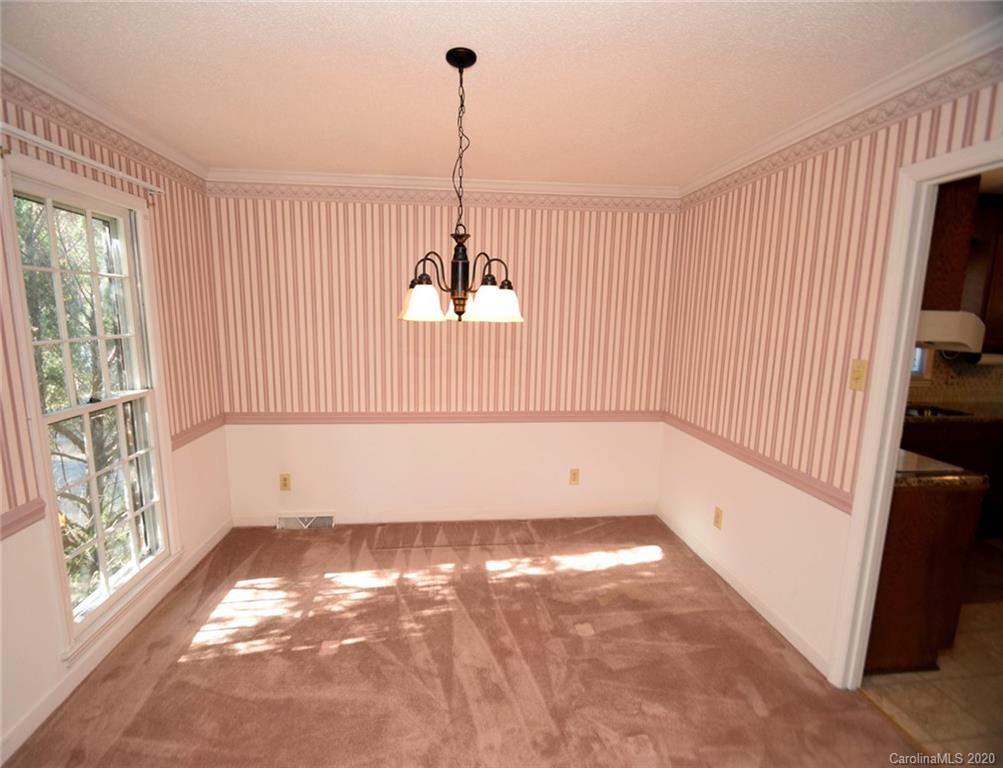 301 Boyce Road Charlotte, NC 28211 - Photo 23 of 29 Gallery Image 23