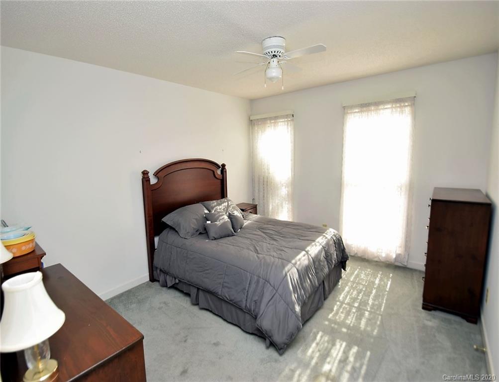 301 Boyce Road Charlotte, NC 28211 - Photo 28 of 29 Gallery Image 28