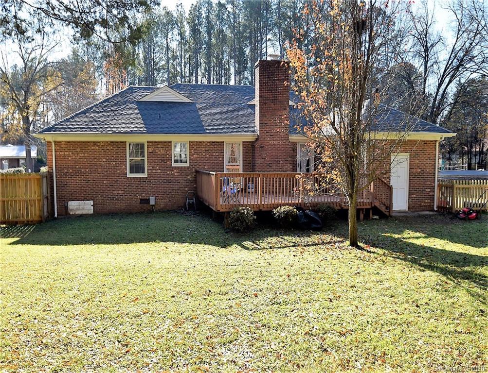 301 Boyce Road Charlotte, NC 28211 - Photo 4 of 29 Gallery Image 4