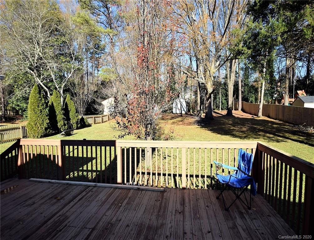 301 Boyce Road Charlotte, NC 28211 - Photo 5 of 29 Gallery Image 5