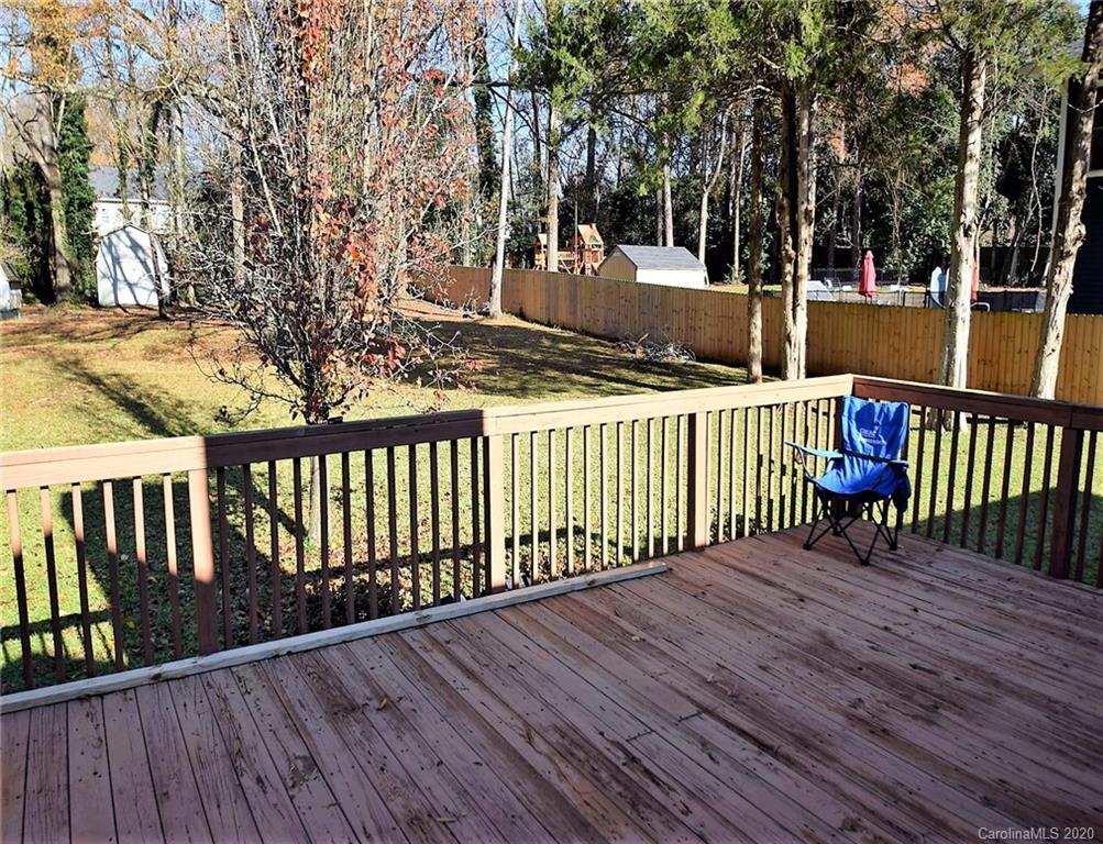 301 Boyce Road Charlotte, NC 28211 - Photo 6 of 29 Gallery Image 6