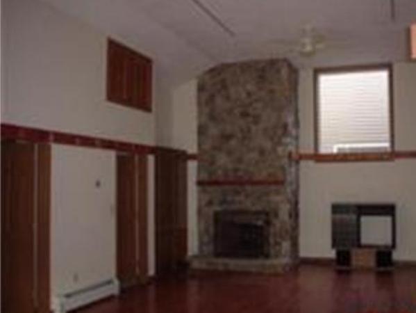 41 Lawrence Road Boxford, MA 01921 - Photo 3 of 14
