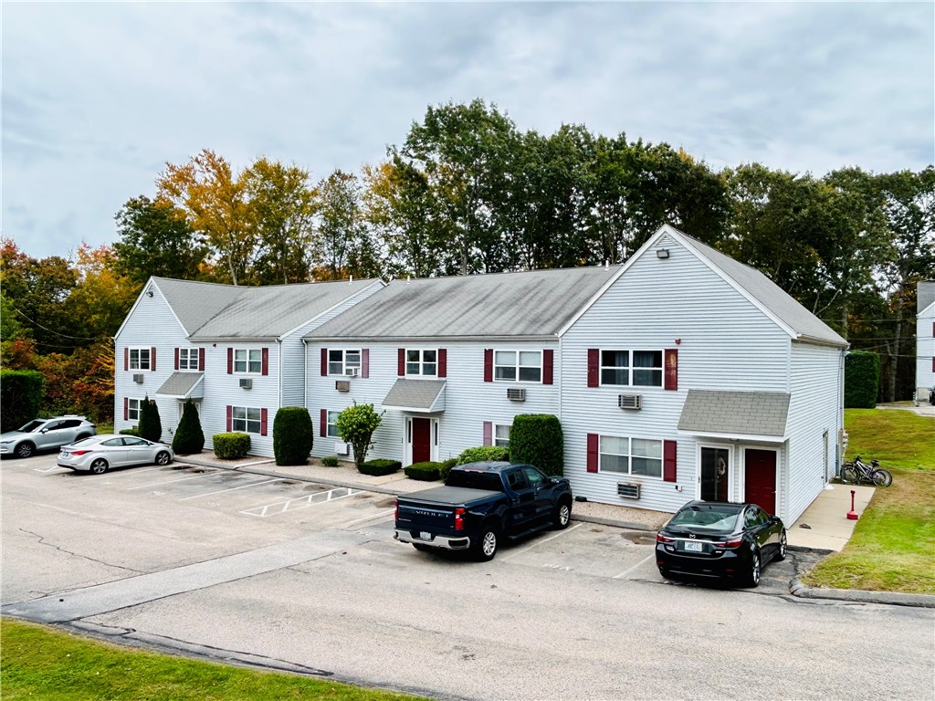 19 Apache Drive, Unit B Westerly, RI 02891 - Photo 2 of 17