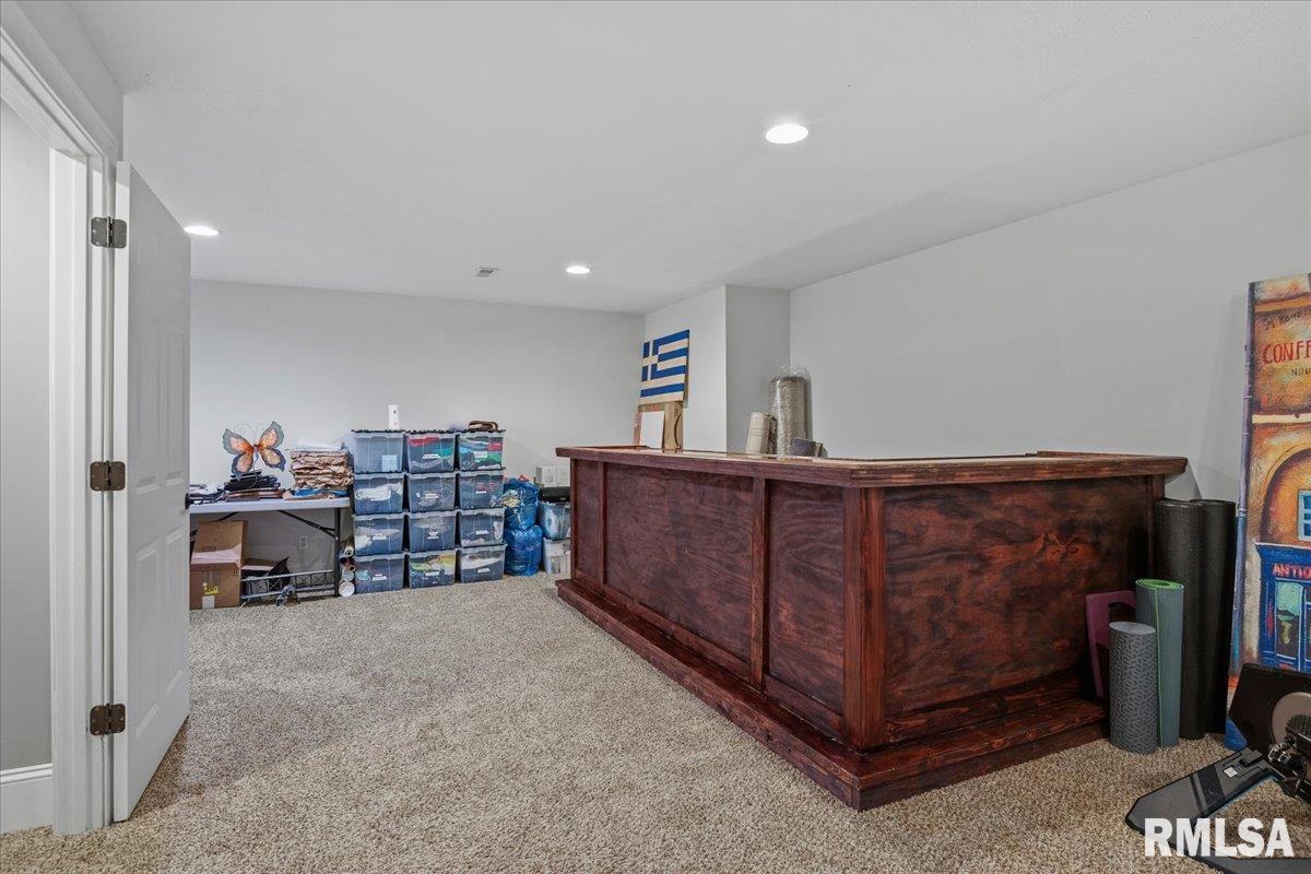 202 Huntington Road Chatham, IL 62629 - Photo 35 of 49