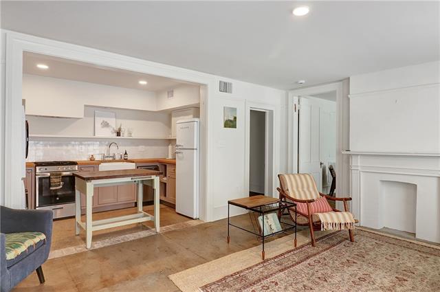 3232 Grand Rte Saint John Street, Unit B New Orleans, LA 70119 - Photo 13 of 19