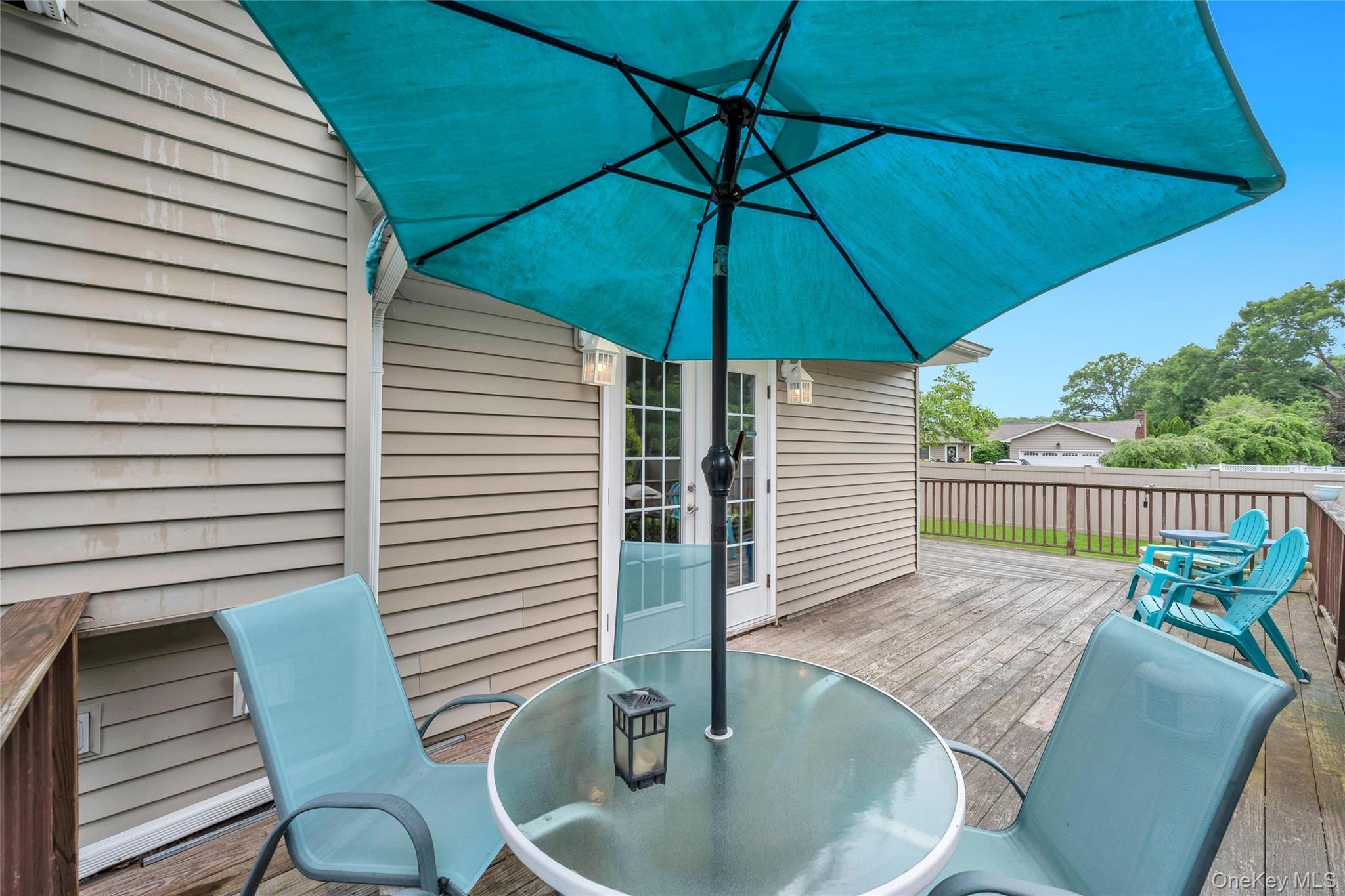 11 Ann Court North Babylon, NY 11703 - Photo 29 of 31