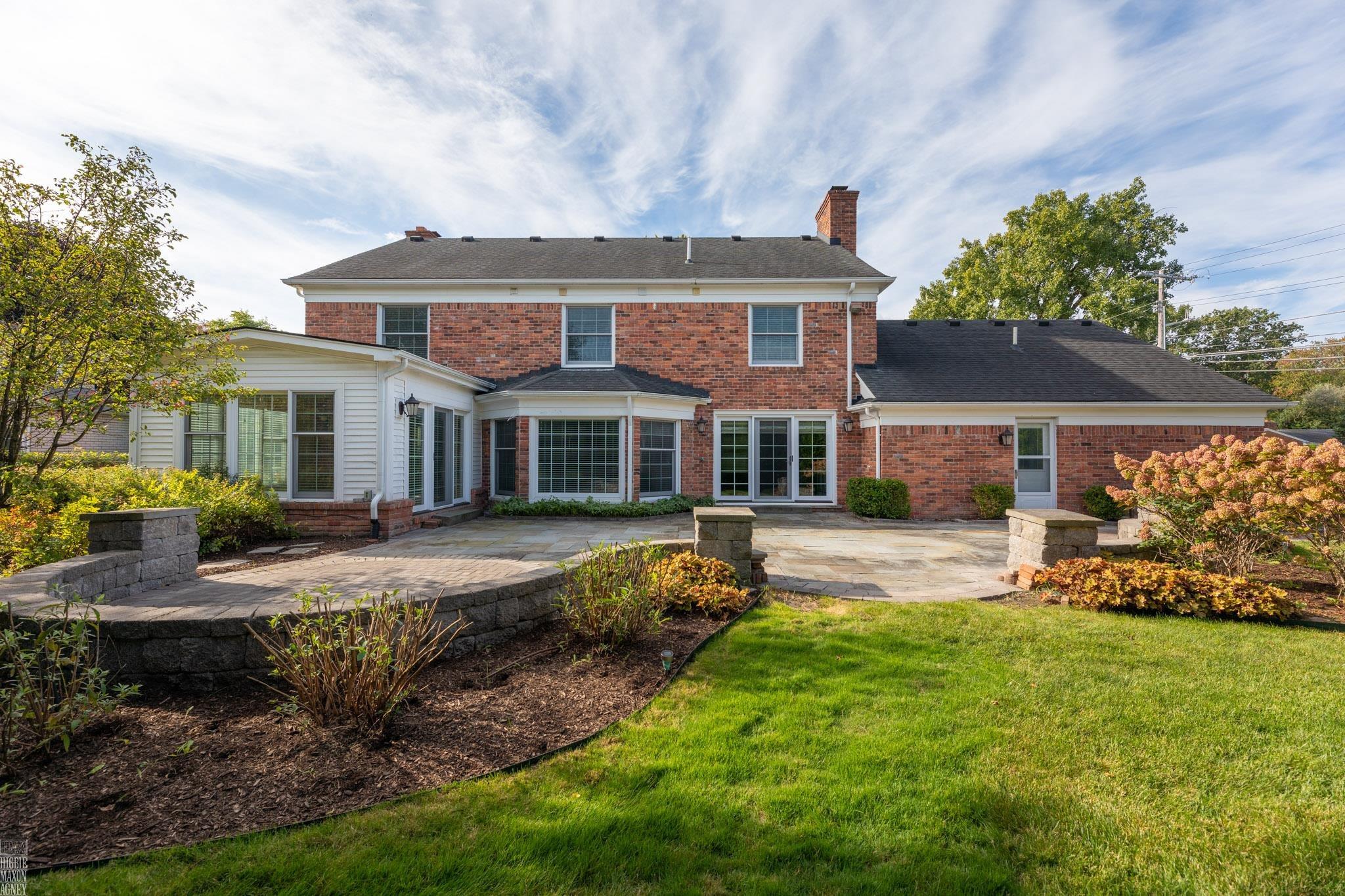 592 Thorntree Road Grosse Pointe Woods, MI 48236 - Photo 43 of 53