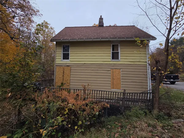 $28,900 | 28 Bayless Avenue, Binghamton, NY 13903