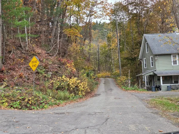 $28,900 | 28 Bayless Avenue, Binghamton, NY 13903