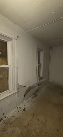 $28,900 | 28 Bayless Avenue, Binghamton, NY 13903