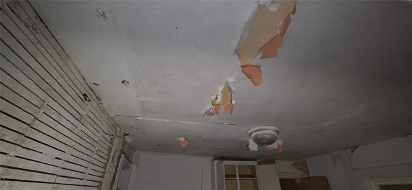 $28,900 | 28 Bayless Avenue, Binghamton, NY 13903