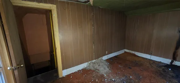 $28,900 | 28 Bayless Avenue, Binghamton, NY 13903