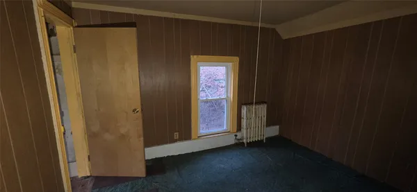 $28,900 | 28 Bayless Avenue, Binghamton, NY 13903