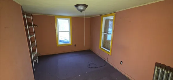 $28,900 | 28 Bayless Avenue, Binghamton, NY 13903