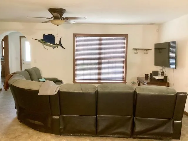 $415,000 | 905 Pennsylvania Avenue, Whitesboro, NJ 08210