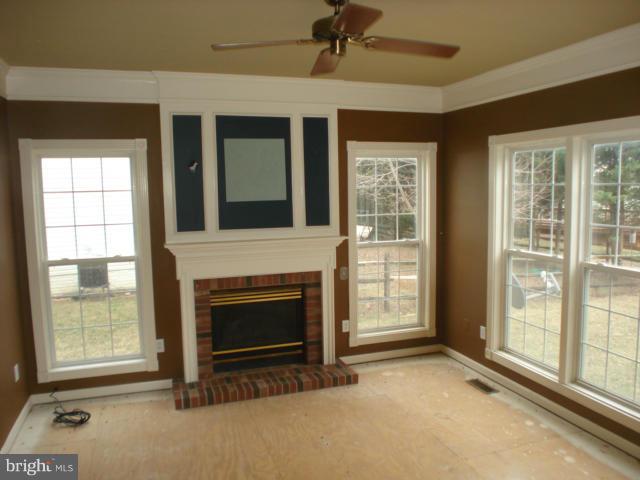 1769 Algonquin Road Frederick, MD 21701 - Photo 9 of 22 Family Room