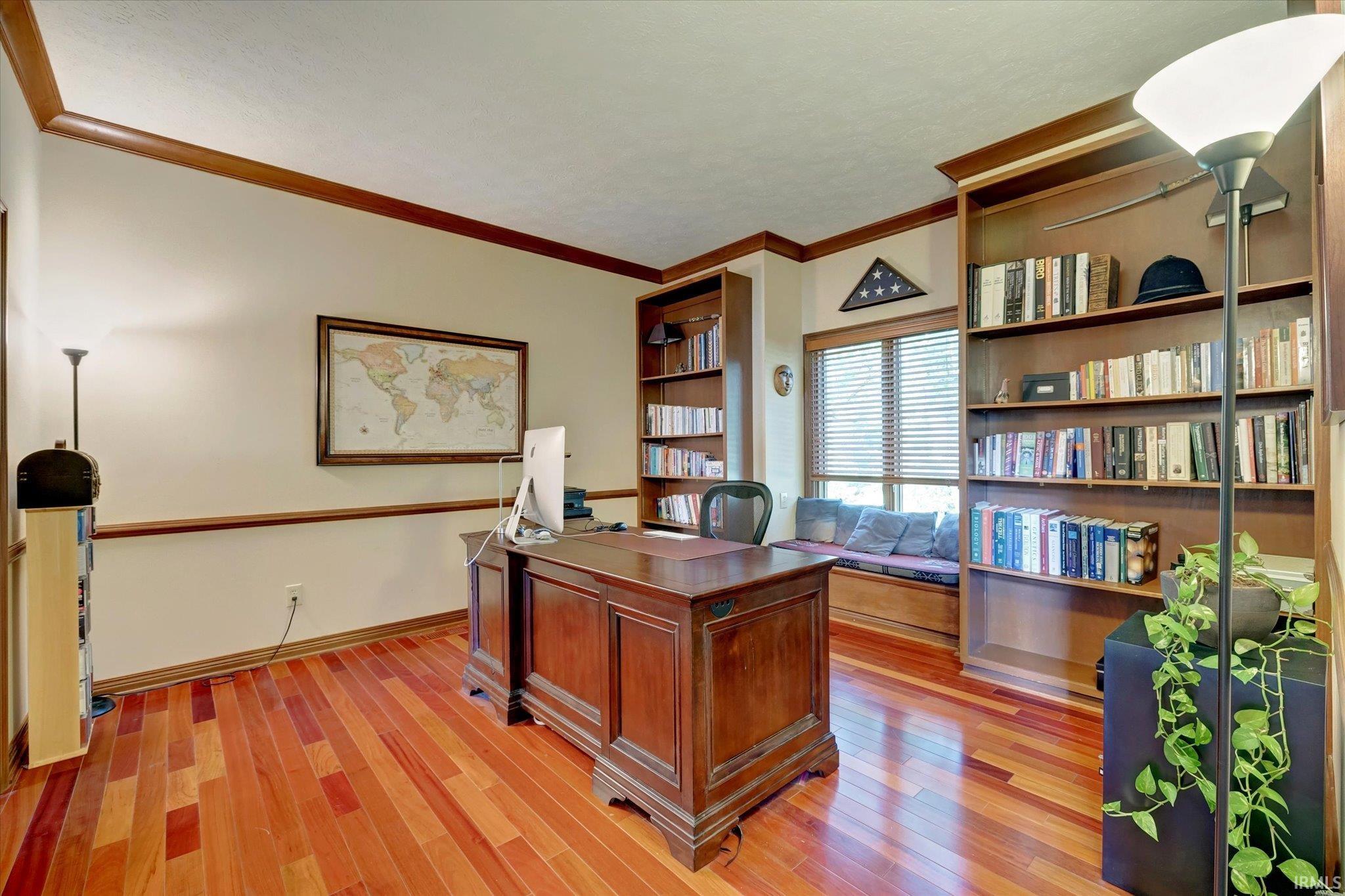 2015 Exeter Lane Bloomington, IN 47408 - Photo 13 of 35