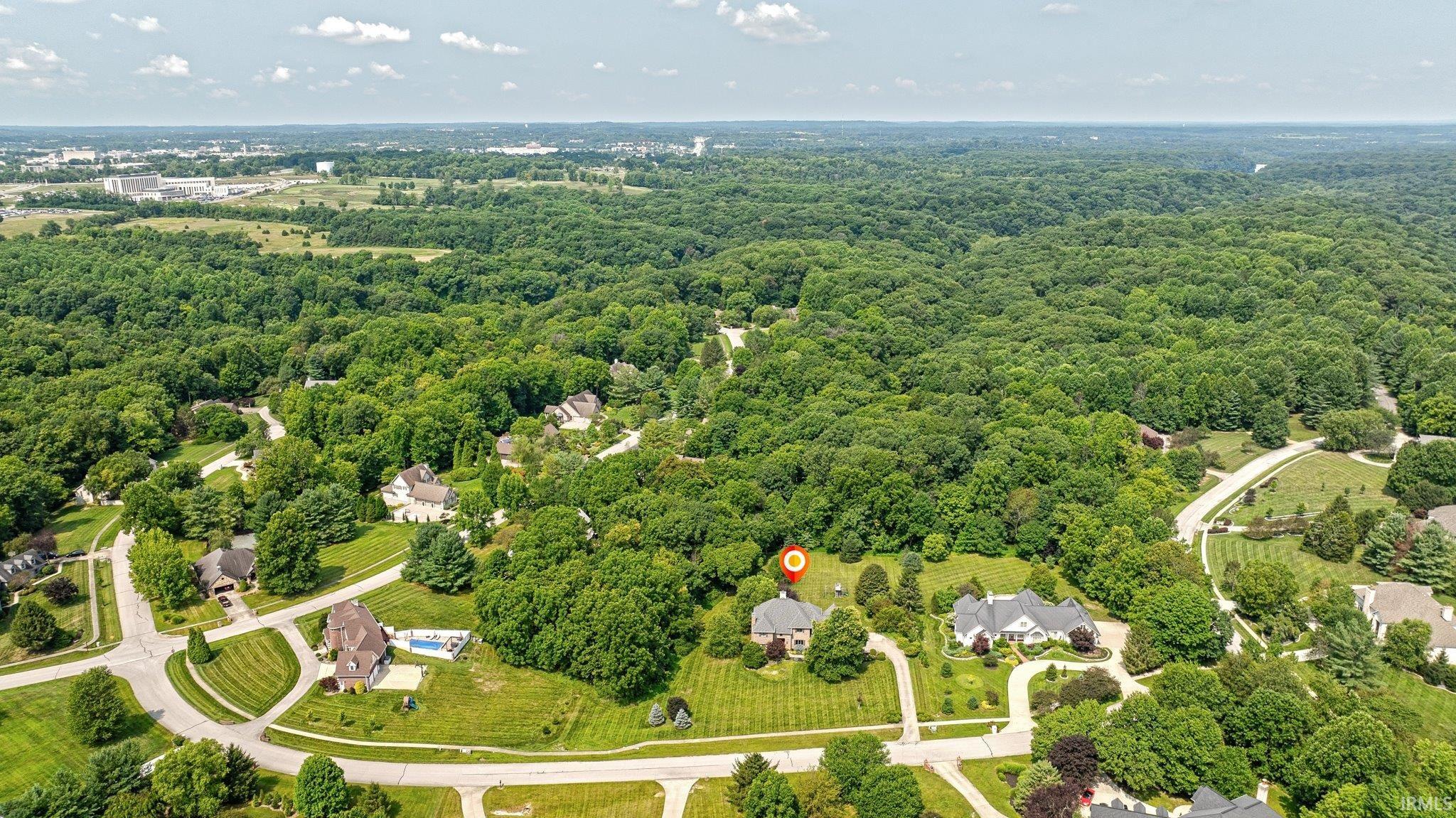 2015 Exeter Lane Bloomington, IN 47408 - Photo 2 of 35