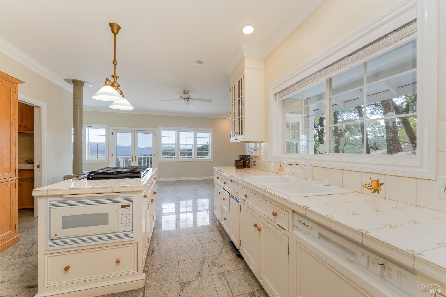 8150 Orr Springs Road Ukiah, CA 95482 - Photo 10 of 62