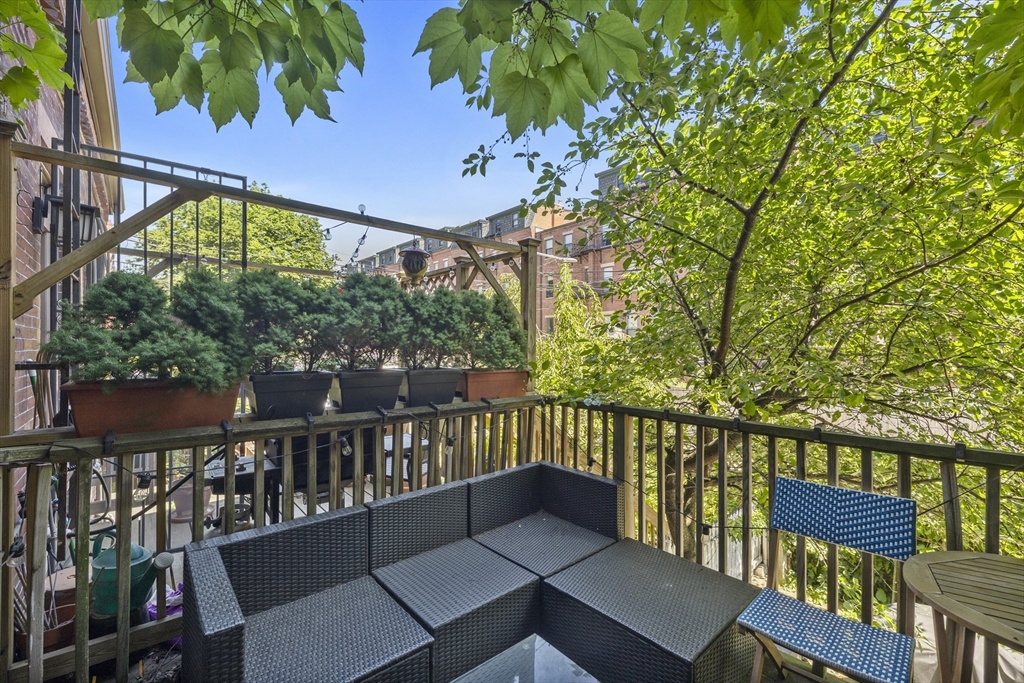 45 Rutland Street, Unit 2 Boston, MA 02118 - Photo 12 of 14