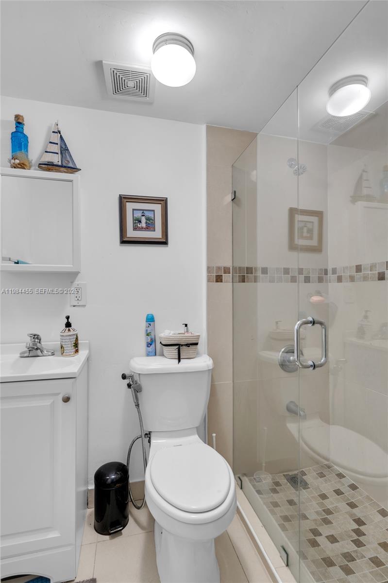 213 West 20th Street Hialeah, FL 33010 - Photo 19 of 21