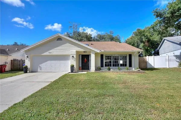 $3,400 | 3662 Chatham Drive, Palm Harbor, FL 34684