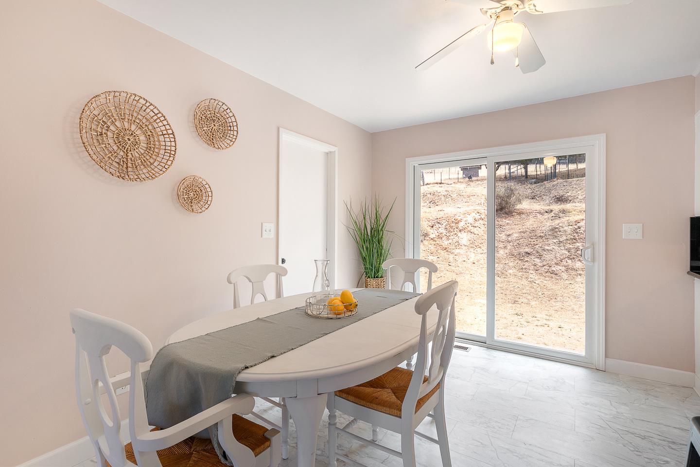 561 Lewis Road Watsonville, CA 95076 - Photo 17 of 32 Gallery Image 17