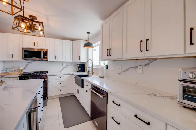 $1,150,000 | 930 80th Street, Marathon, FL 33050