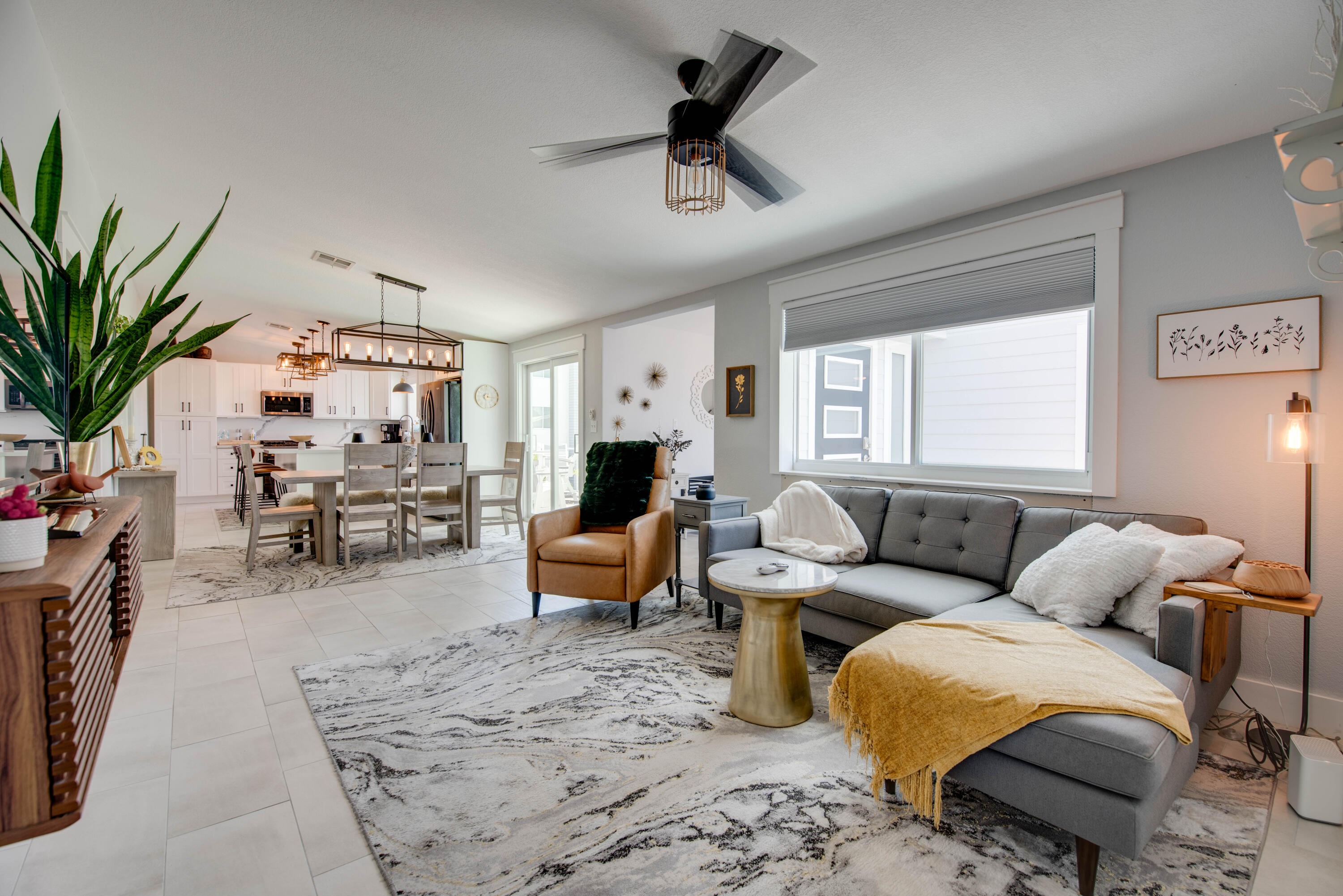 930 80th Street Marathon, FL 33050 - Photo 9 of 49 a living room with furniture