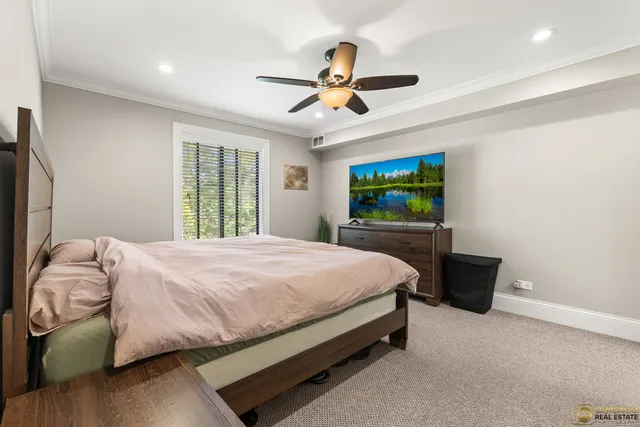 $345,000 | 1631 West Partridge Court, Unit 8, Arlington Heights, IL 60004