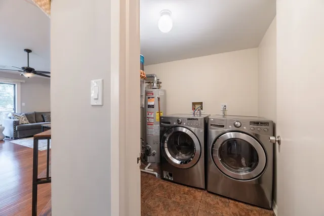 $345,000 | 1631 West Partridge Court, Unit 8, Arlington Heights, IL 60004