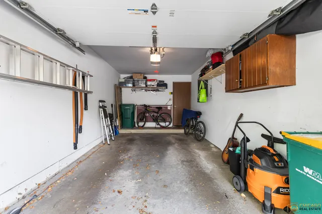 $345,000 | 1631 West Partridge Court, Unit 8, Arlington Heights, IL 60004